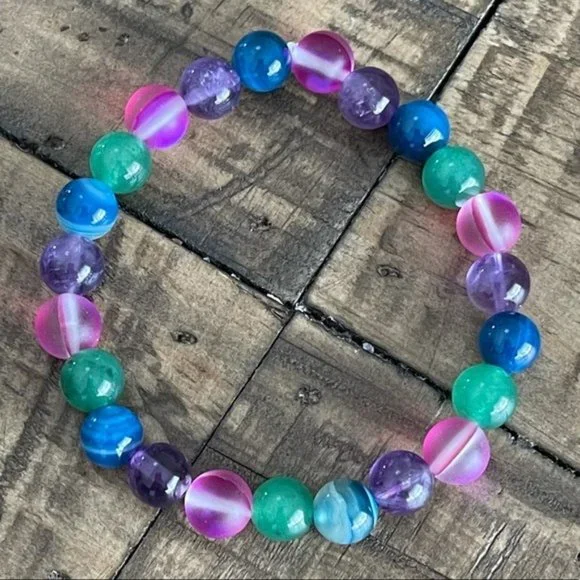 8mm Mixed Bead Stretch Bracelet - Picture 5 of 5